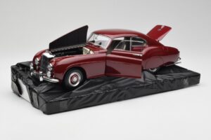 Bentley R-Type Continental Tudor Červený Minichamps 1:18 100139421 Kov – obrázok 2 z 8