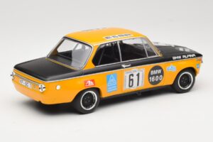 BMW 1600-2 BMW Alpina #61 R. Herzog / N. Lauda DNF 6 Hours Nurburgring 1970 Minichamps 1:18 155702661 Kov – obrázok 2 z 6