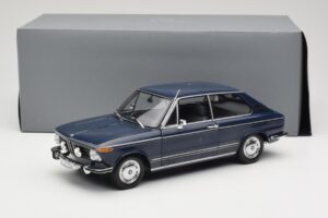BMW 1600 Touring Modrý Minichamps 1:18 80430145823 Kov – obrázok 8 z 8