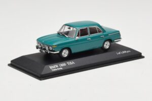 BMW 1800 TI/SA Tmavo Zelený Minichamps 1:43 403025103 Kov – obrázok 2 z 4