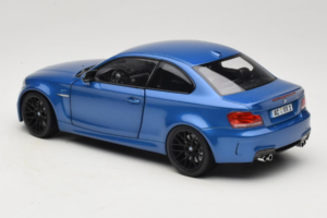 BMW 1M Coupe E82 Blue Metallic Minichamps 1:18 110020025 Kov – obrázok 7 z 8