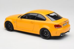 BMW 1M Coupe E82 Žltý Minichamps 1:18 110020026 Kov – obrázok 7 z 8