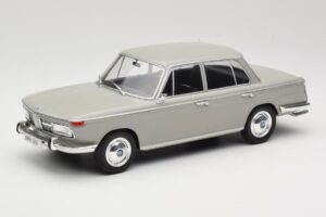 BMW 2000 TI Šedý MCG 1:18 MCG18112 Kov