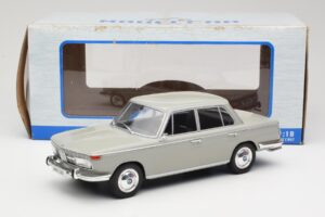 BMW 2000 TI Šedý MCG 1:18 MCG18112 Kov – obrázok 6 z 6