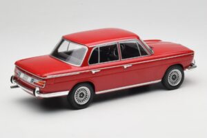 BMW 2000 121 Červený MCG 1:18 MCG18543 Kov – obrázok 2 z 6
