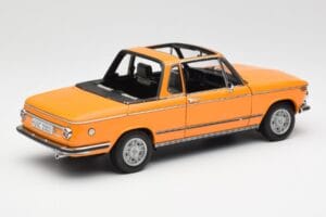 BMW 2002 E10 Kabriolet Colorado Oranžový AUTOart 1:18 80430300713 Kov – obrázok 3 z 8