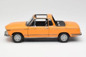 BMW 2002 E10 Kabriolet Colorado Oranžový AUTOart 1:18 80430300713 Kov – obrázok 4 z 8