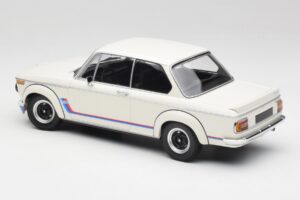 BMW 2002 Tii Turbo Alpine White Minichamps 1:18 155026200 Kov – obrázok 5 z 6