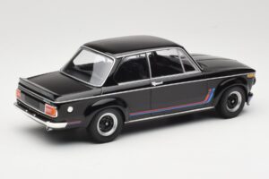 BMW 2002 Turbo Čierny Minichamps 1:18 155026204 Kov – obrázok 2 z 6
