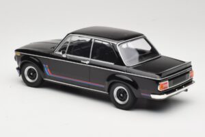 BMW 2002 Turbo Čierny Minichamps 1:18 155026204 Kov – obrázok 5 z 6
