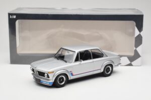 BMW 2002 Turbo E10 Strieborný Minichamps 1:18 155026201 Kov – obrázok 6 z 6
