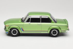 BMW 2002 Turbo Green Metallic Minichamps 1:18 155026206 Kov – obrázok 3 z 6