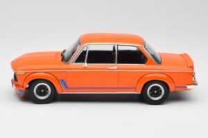 BMW 2002 Turbo Oranžový Minichamps 1:18 155026202 Kov – obrázok 3 z 6