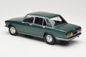 BMW 2500 E3 Green Metallic Minichamps 1:18 155029201 Kov – obrázok 5 z 6