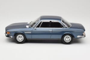 BMW 2800 CS E9 Modrý Metalíza Minichamps 1:18 155028032 Kov – obrázok 3 z 6