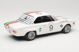 BMW 2800 CS E9 #9 Castrol BMW T. Moorkens / E. Haxhe 24 Hours of Spa 1971 Minichamps 1:18 155712709 Kov – obrázok 2 z 6