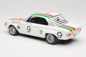 BMW 2800 CS E9 #9 Castrol BMW T. Moorkens / E. Haxhe 24 Hours of Spa 1971 Minichamps 1:18 155712709 Kov – obrázok 5 z 6