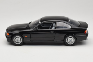 BMW 3 Series E36 Coupe Čierny UT Models 1:18 BMW009 Kov – obrázok 4 z 8
