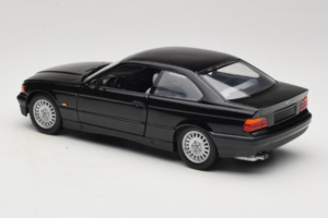 BMW 3 Series E36 Coupe Čierny UT Models 1:18 BMW009 Kov – obrázok 7 z 8