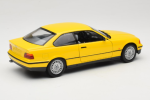 BMW 3 Series E36 Coupe Žltý UT Models 1:18 180023320 Kov – obrázok 3 z 8