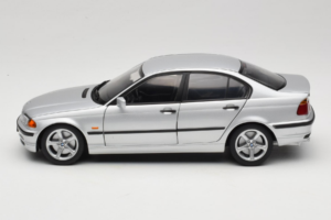 BMW 3 Series E46 Strieborný UT Models 1:18 80439421535 Kov – obrázok 4 z 8