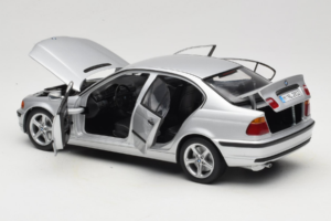 BMW 3 Series E46 Strieborný UT Models 1:18 80439421535 Kov – obrázok 5 z 8