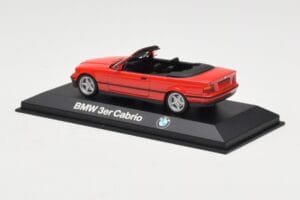 BMW 3 Series E30 Kabriolet Červený Minichamps 1:43 80429421500 Kov – obrázok 3 z 4
