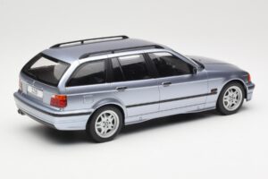 BMW 3 Series E36 Touring Blue Metallic MCG 1:18 MCG18365 Kov – obrázok 2 z 6