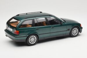 BMW 3 Series E36 Touring Green Metallic MCG 1:18 MCG18366 Kov – obrázok 2 z 6