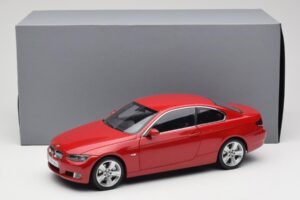 BMW 3 Series E92 Červený Kyosho 1:18 80430407219 Kov – obrázok 8 z 8