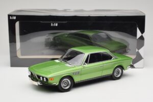 BMW 3.0 CSi E9 Green Metallic Minichamps 1:18 155028034 Kov – obrázok 6 z 6