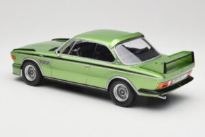 BMW 3.0 CSL E9 Green Metallic Minichamps 1:18 155028132 Kov – obrázok 5 z 6