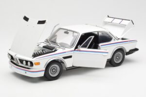 BMW 3.0 CSL E9 So Setom Spojlerov Biely Minichamps 1:18 180029021 Kov – obrázok 2 z 8