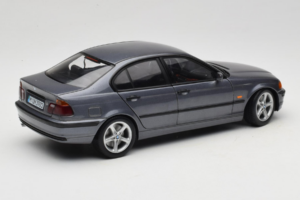 BMW 318i E46 Grey Metallic Dealerská Edícia UT Models 1:18 80430028459 Kov – obrázok 3 z 8