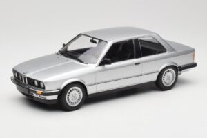 BMW 323i E21 Strieborný Minichamps 1:18 155026001 Kov