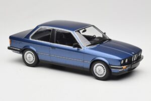 BMW 323i E30 Blue Metallic Minichamps 1:18 155026002 Kov – obrázok 4 z 6