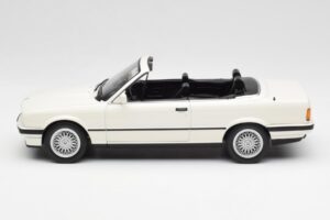 BMW 325i E30 Kabriolet Alpine Biely Norev 1:18 183213 Kov – obrázok 3 z 6
