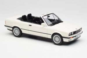 BMW 325i E30 Kabriolet Alpine Biely Norev 1:18 183213 Kov – obrázok 4 z 6