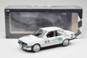 BMW 325i E30 #2 O. Manthey Vogelsang Automobile 3rd Place Eifel Race DTM 1986 Minichamps 1:18 155862602 Kov – obrázok 6 z 6