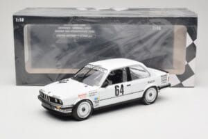 BMW 325i E30 #64 Auto Budde K. Oestreich / E. Rensing Winner 24 Hours Nürburgring 1986 Minichamps 1:18 155862664 Kov – obrázok 6 z 6