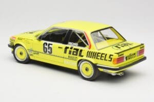 BMW 325i E30 #65 Auto Budde D. Hamelmann / K. Walterscheid 24 Hours Nürburgring 1986 Minichamps 1:18 155862665 Kov – obrázok 5 z 6