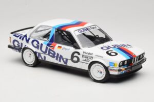 BMW 325i E30 #6 Gubin Sport V. Strycek DTM 1986 Minichamps 1:18 155862606 Kov – obrázok 4 z 6