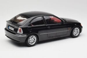 BMW 325Ti Compact E46 Čierny Kyosho 1:18 80430024440 Kov – obrázok 3 z 7