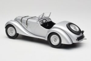 BMW 328 Strieborný Minichamps 1:18 155025030 Kov – obrázok 5 z 6
