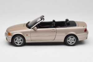 BMW 328i E46 Kabriolet Sand Beige Metallic Kyosho 1:18 80430009756 Kov – obrázok 5 z 9