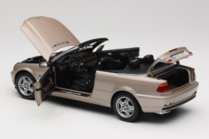 BMW 328i E46 Kabriolet Sand Beige Metallic Kyosho 1:18 80430009756 Kov – obrázok 6 z 9