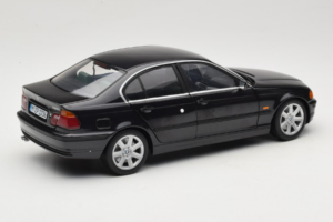 BMW 328i E46 Čierny UT Models 1:18 80439422373 Kov – obrázok 3 z 8