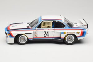 BMW 3.5 CSL #24 H. Stuck / S. Posey 12 Hours of Sebring 1975 Minichamps 1:18 80430139188 Kov – obrázok 4 z 8