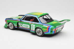 BMW 3.5 CSL E9 Schnitzer #10 D. Quester / R. Peterson 6 Hours Watkins Glen 1976 Minichamps 1:18 155762610 Kov – obrázok 5 z 6