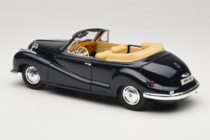 BMW 502 Kabriolet Čierny Maisto 1:18 31817 Kov – obrázok 7 z 8
